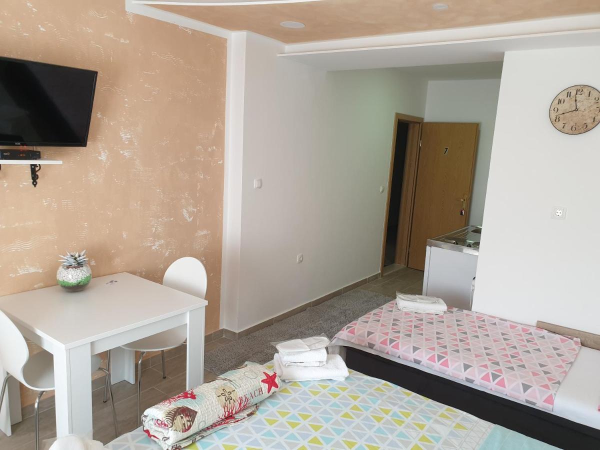 Mango Apartments Trebinje Exterior foto